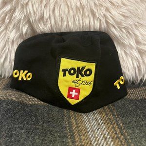 Toko Classic Beanie with mesh top 58 cm